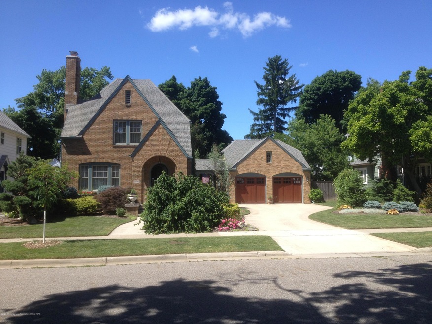 1600 W Hillsdale St, Lansing, MI 48915 - photo 1