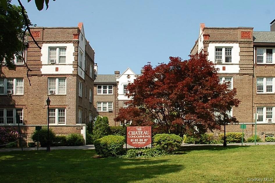 83 N Broadway unit 3E, White Plains, NY 10603 - photo 1