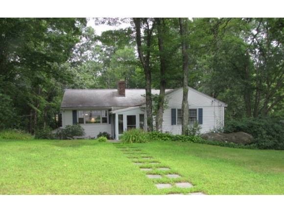 16 Newton St, MerriMacK, NH 03054 - photo 1