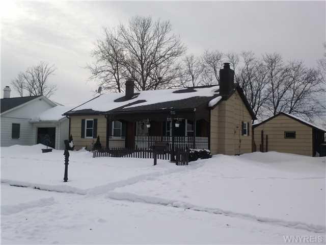 58 Jesella Dr N, North Tonawanda, NY 14120 - photo 1