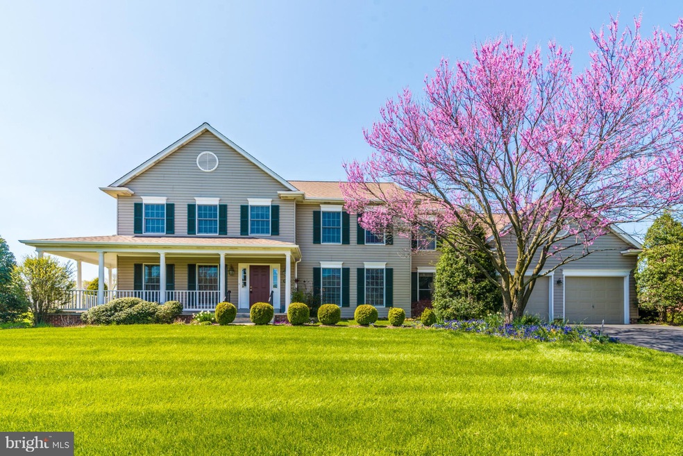 8214 Fox Hunt Ln, Frederick, MD 21702 - photo 1