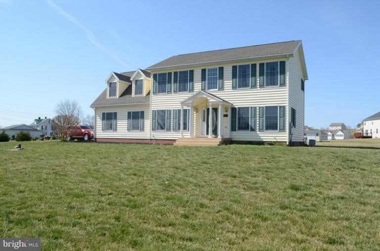 63 Carriage Dr, Harpers Ferry, WV 25425 - photo 1