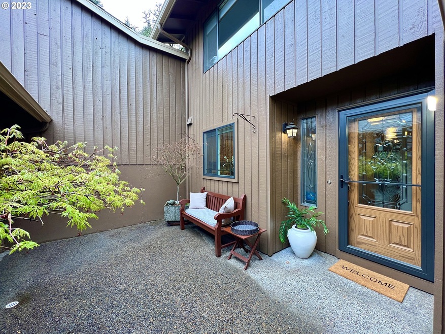 2279 Ridgeway Dr, Eugene, OR 97401 - photo 1