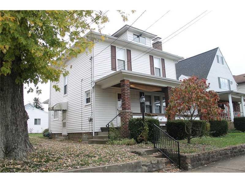 Exterior Front. This home is so charming. YOU CAN 