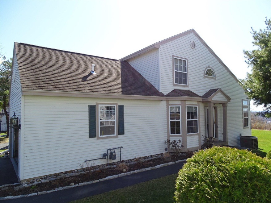 17 Pond Ln, Troy, NY 12182 - photo 1