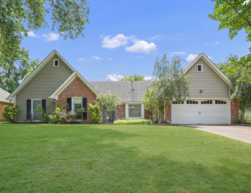 8233 Timber Creek Dr, Cordova, TN 38018 - photo 1