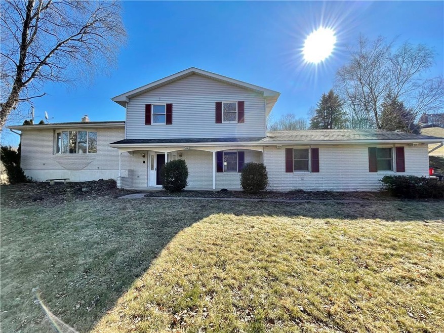 3048 Shady Nook Rd, Slatington, PA 18080 - photo 1