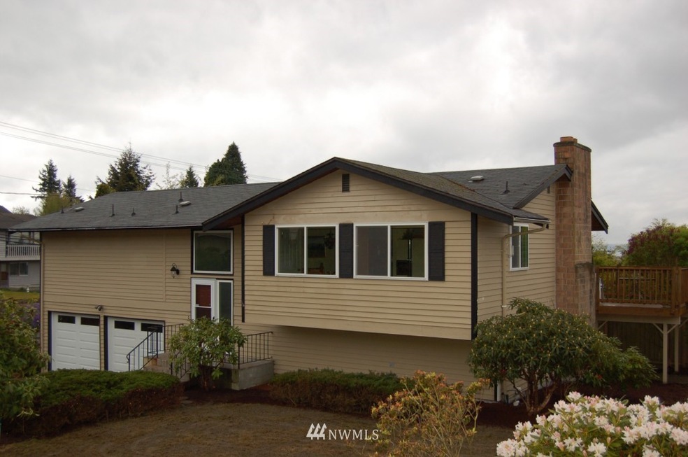 755 Walnut St, Edmonds, WA 98020 - photo 1