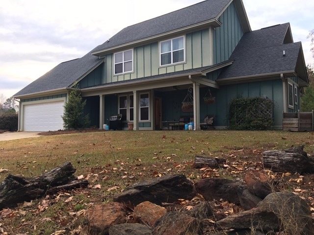 covered side porch