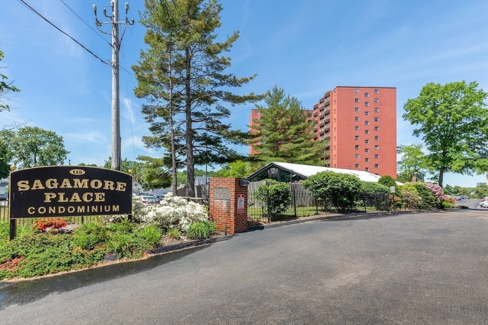 Sagamore Place Condominiums unit 1006, Quincy, MA 02171 - photo 1