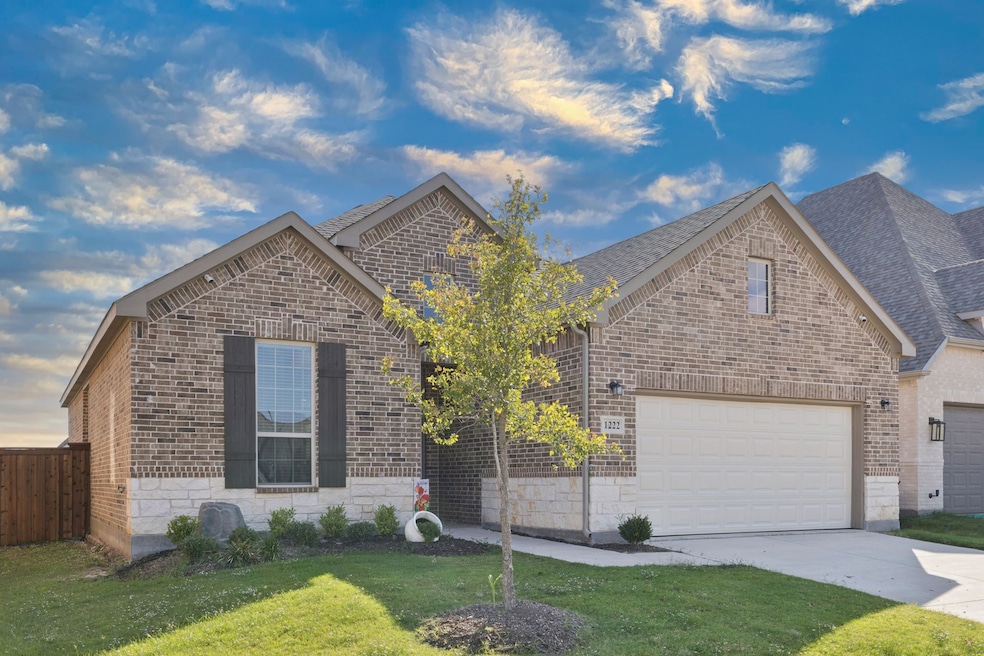 For Sale $275,000 • Co-Listing Agent