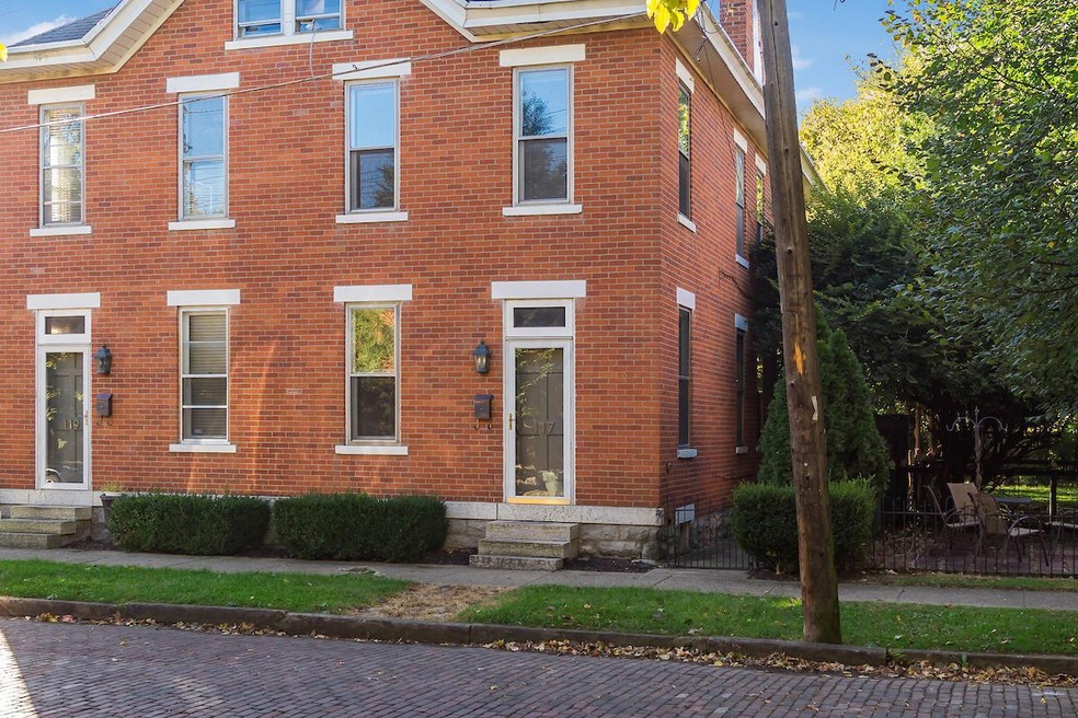 117 E. Kossuth St