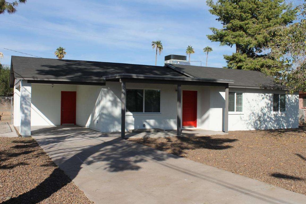 3226 E Holly St, Phoenix, AZ 85008 - photo 1