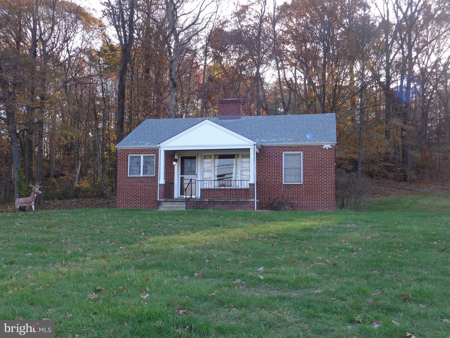 6495 Grays Mill Rd, Warrenton, VA 20187 - photo 1