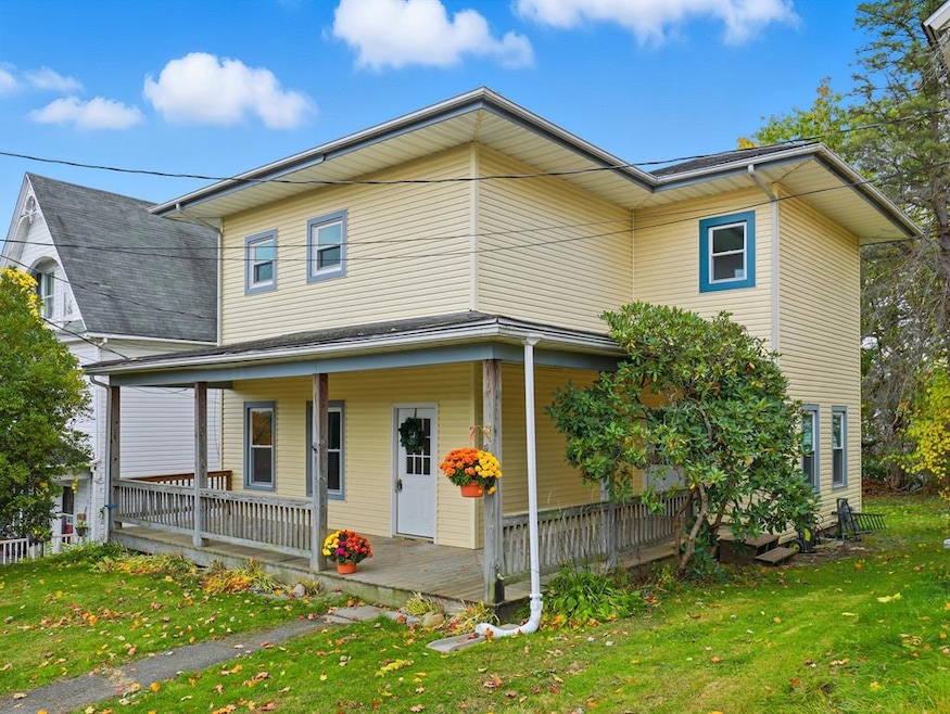 13 Olive St, Towanda, PA 18848 - photo 1