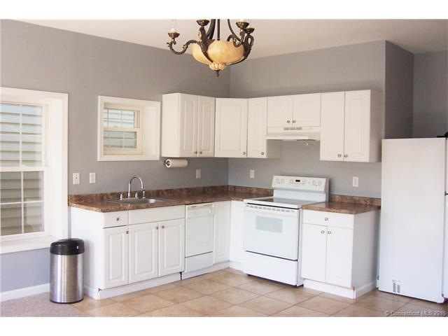 32 Main St unit 1, Mystic, CT 06355 - photo 1