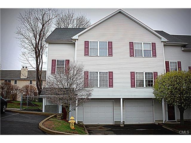 11 Mannions Ln unit 25, Danbury, CT 06810 - photo 1