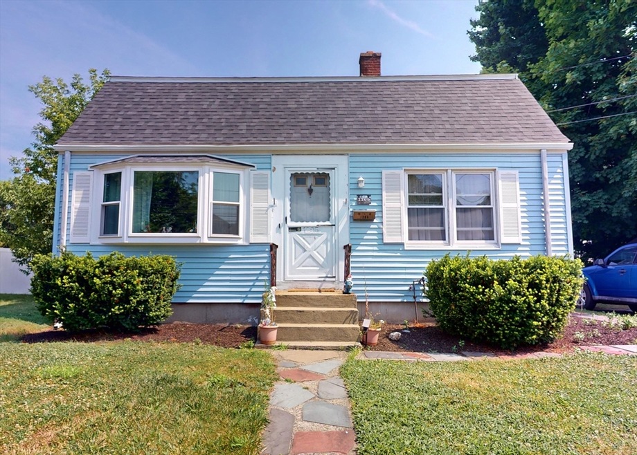 1205 Trapelo Rd, Waltham, MA 02451 - photo 1