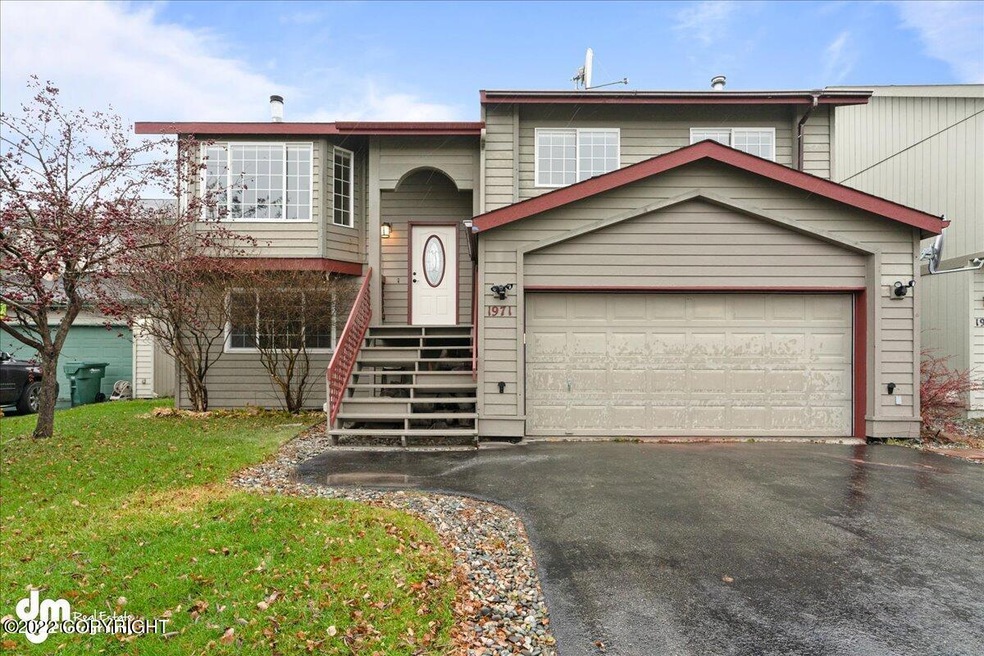 34-Exterior Front_MAX3884