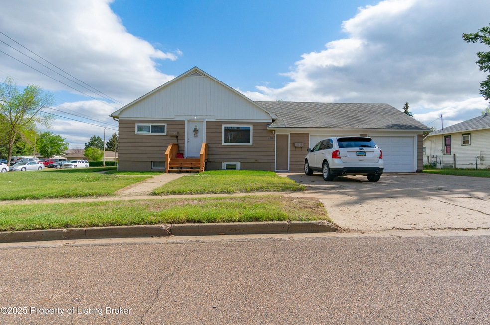 Under Contract $275,000