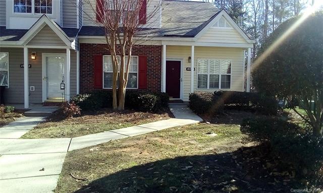 Lovely end unit at Holly Ridge