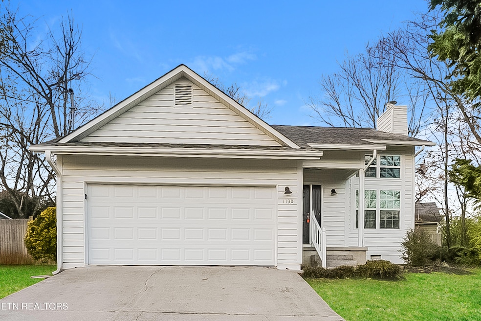 000-photo-front-view-10082915