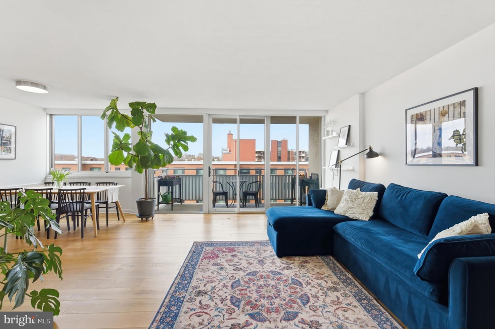 Ridge House Condominiums unit 610, Arlington, VA 22202 - photo 1