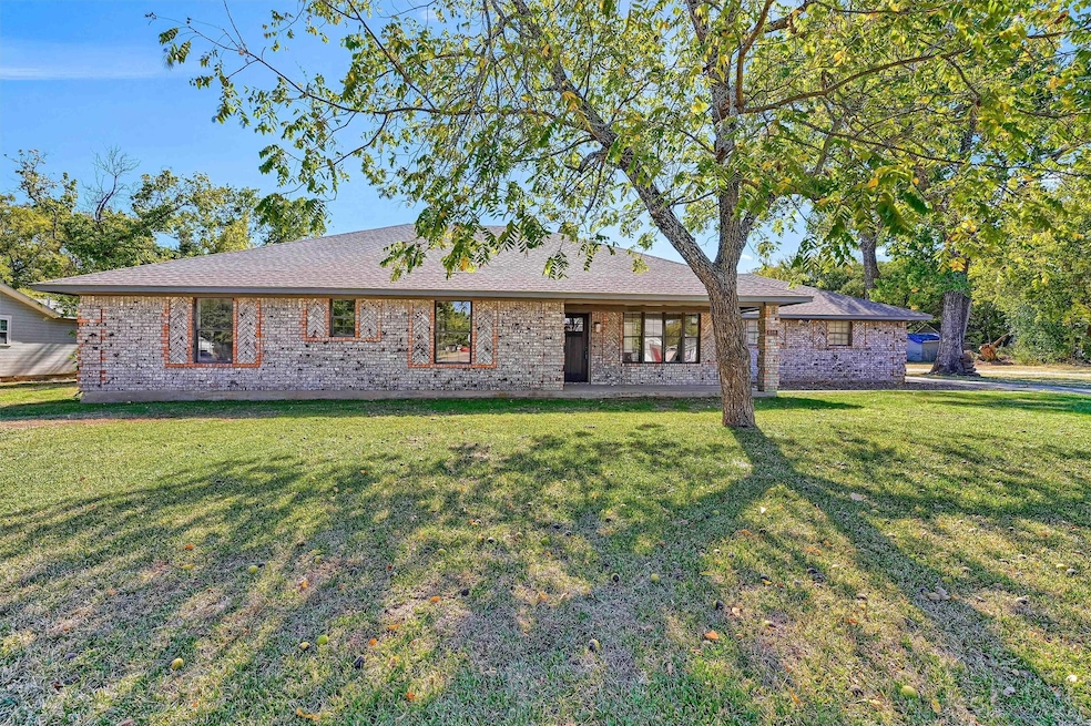 For Sale $499,900 • Co-Listing Agent