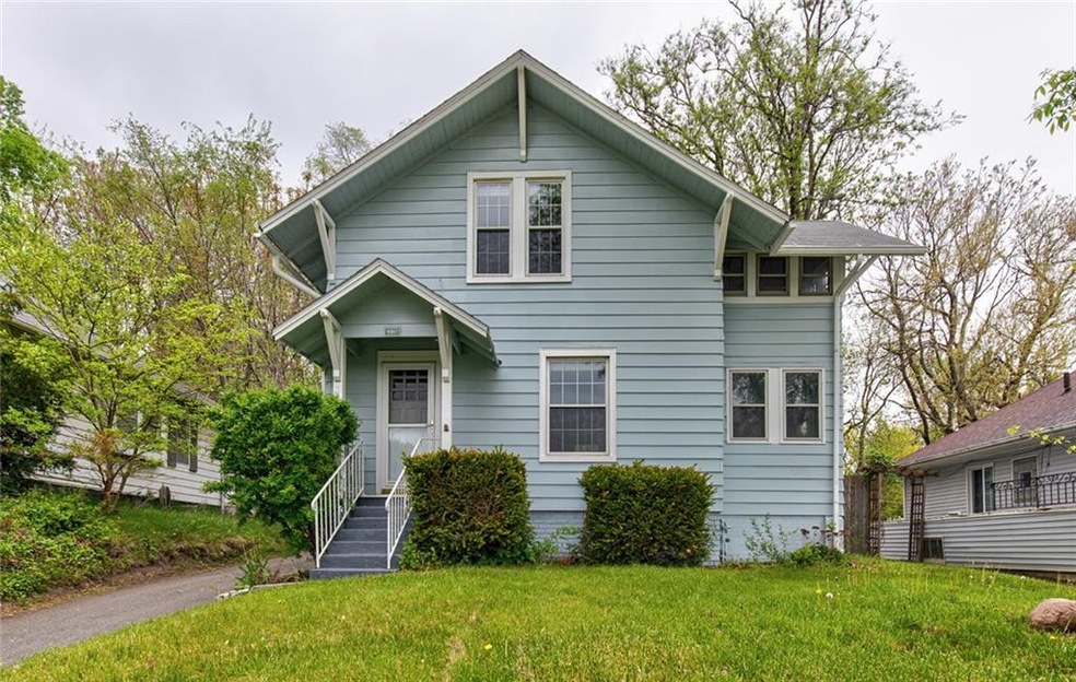 3307 Crocker St, Des Moines, IA 50312 - photo 1