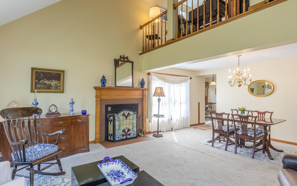 4 James Hill Dr, Keene, NH 03431 - photo 1