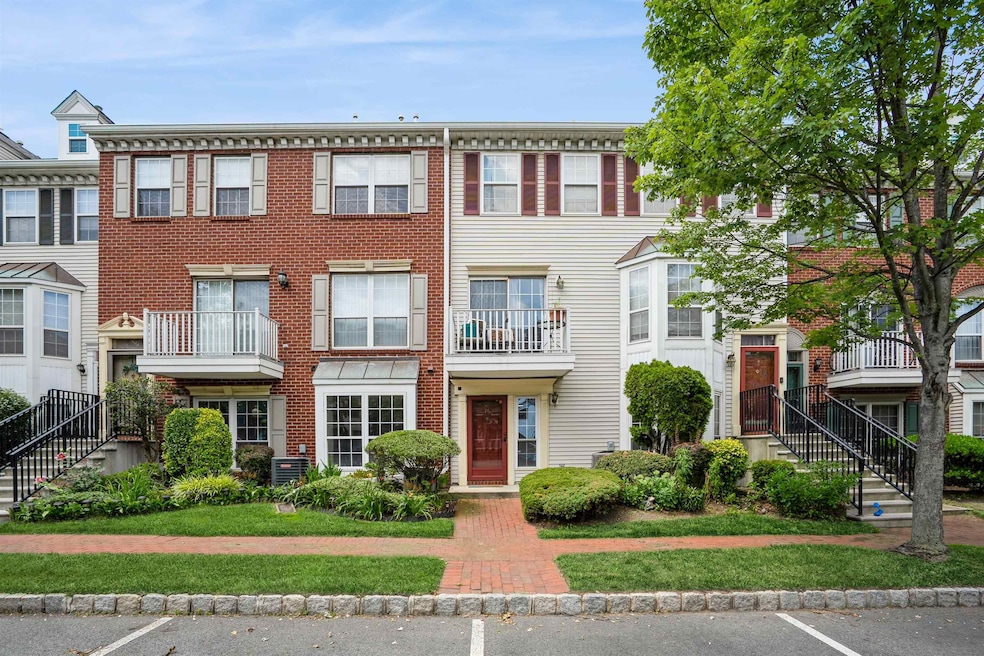 For Rent $2,700/month