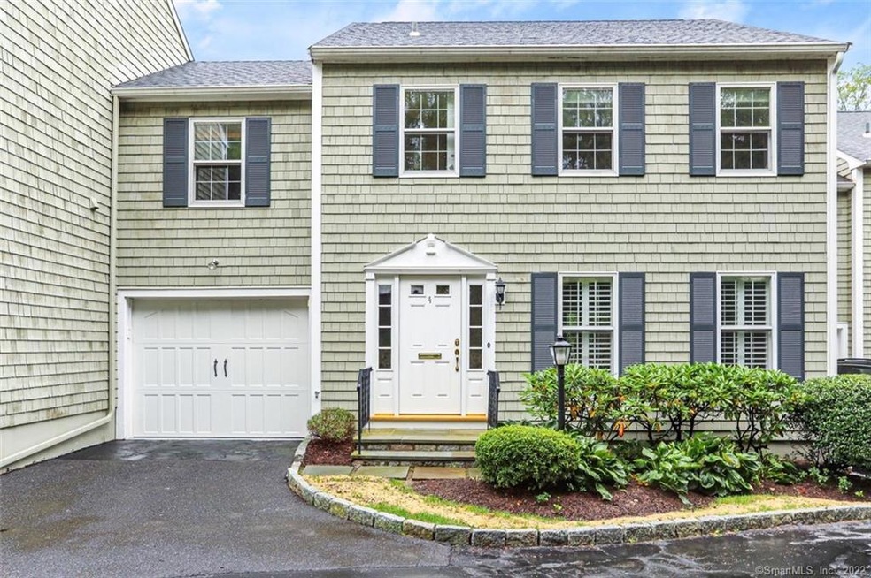 Welcome to Coachman's Square Unit 4