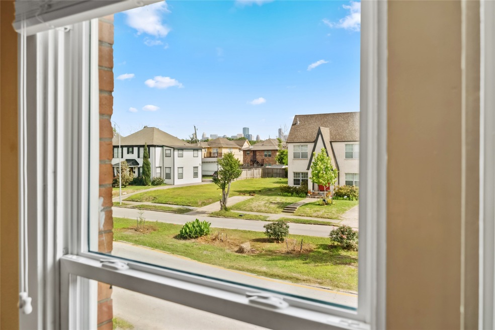 3110 Southmore Breath Taking View