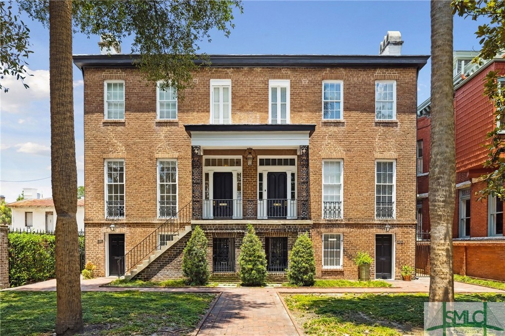 222 E Huntingdon St unit Parlor, Savannah, GA 31401 - photo 1