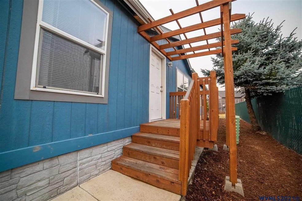 Sold $299,900 • Co-Listing Agent