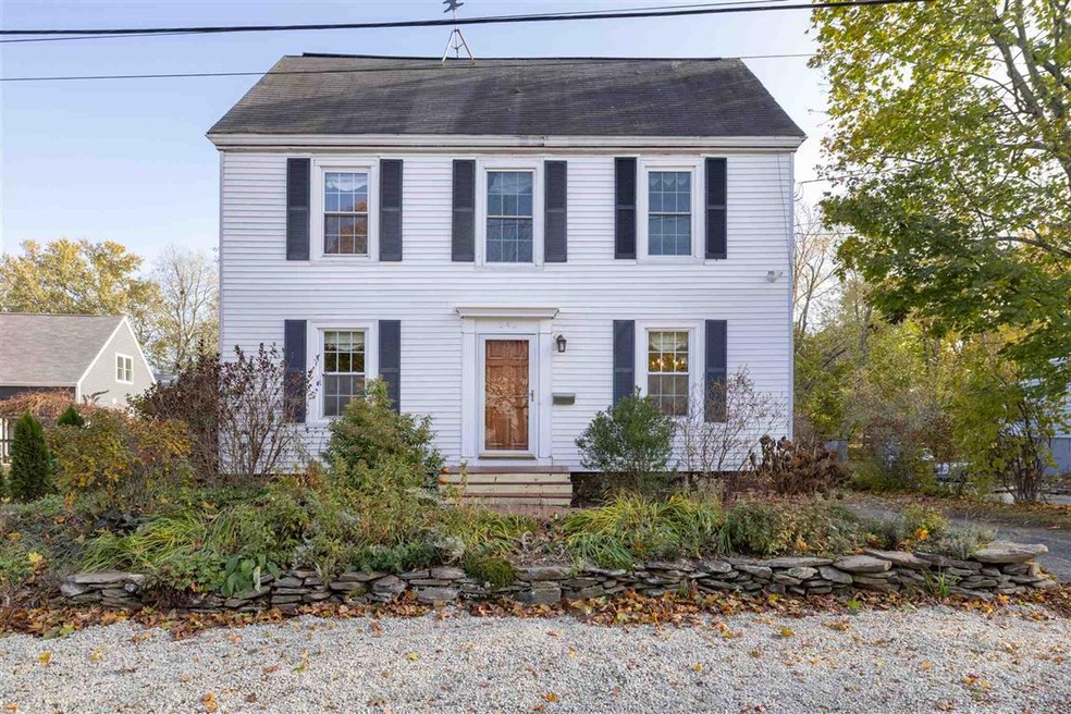 245 Thornton St, Portsmouth, NH 03801 - photo 1