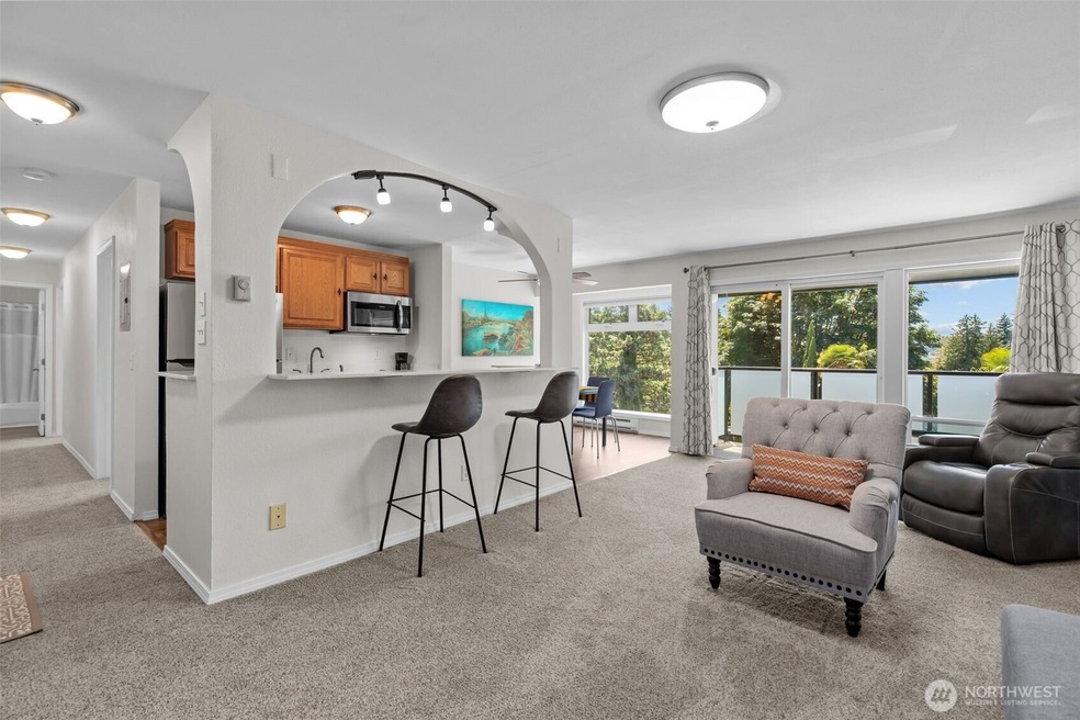 15152 65th Ave S unit 818, Tukwila, WA 98188 - photo 1