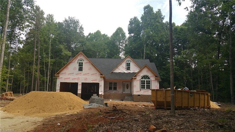 1934 Knoll Dr, Randleman, NC 27317 - photo 1