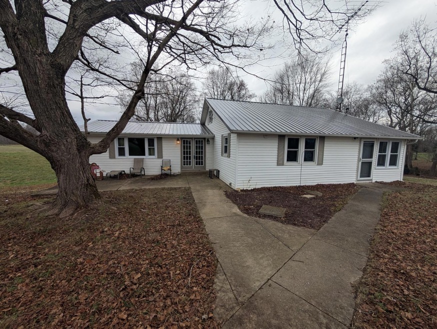 6608 S Saluda Paynesville Rd, Hanover, IN 47243 - photo 1