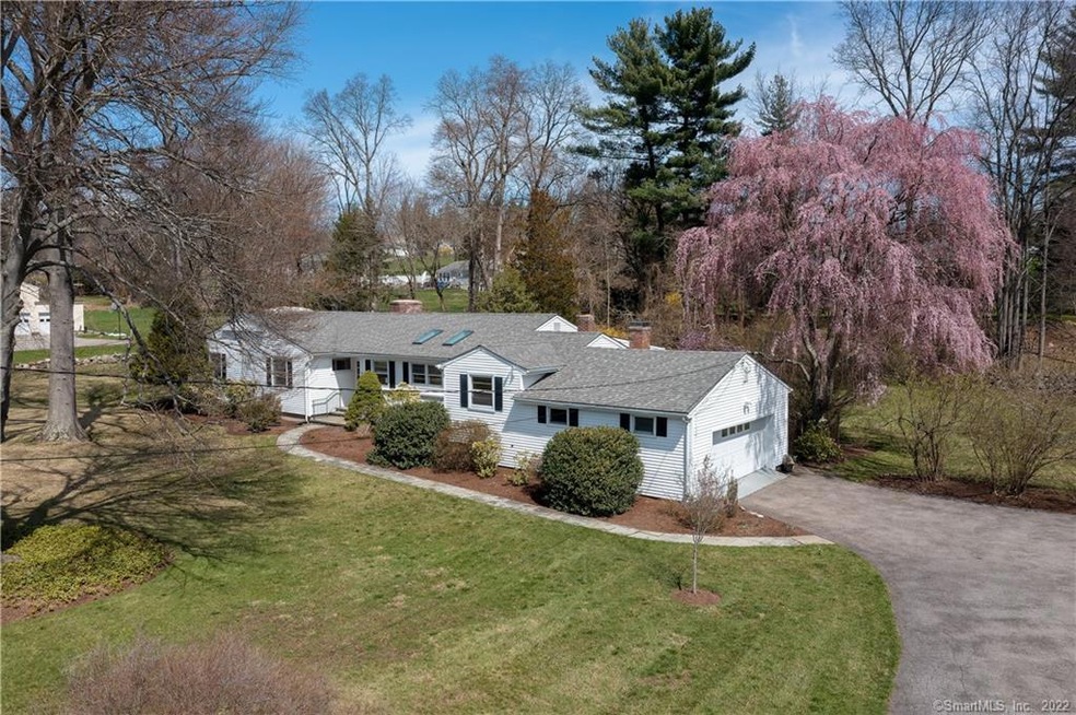 74 Jeanne Ct, Stamford, CT 06903 - photo 1