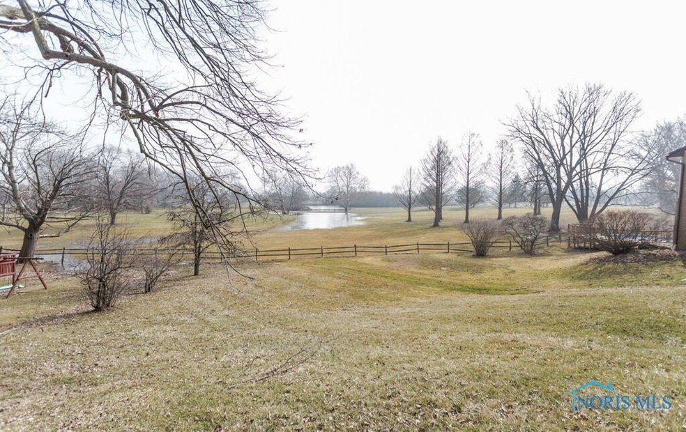 2519 Overly Ct, Toledo, OH 43611 - photo 1