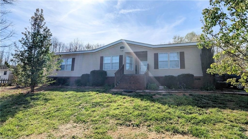 2946 Lions Rest Rd, Asheboro, NC 27205 - photo 1