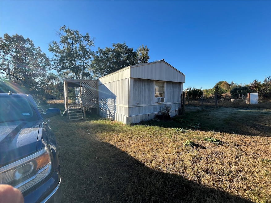 For Rent $1,200/month