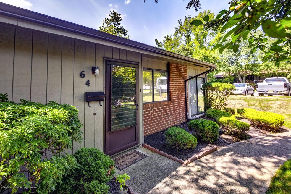 64 Ellsworth Ct, Red Bank, NJ 07701 - photo 1