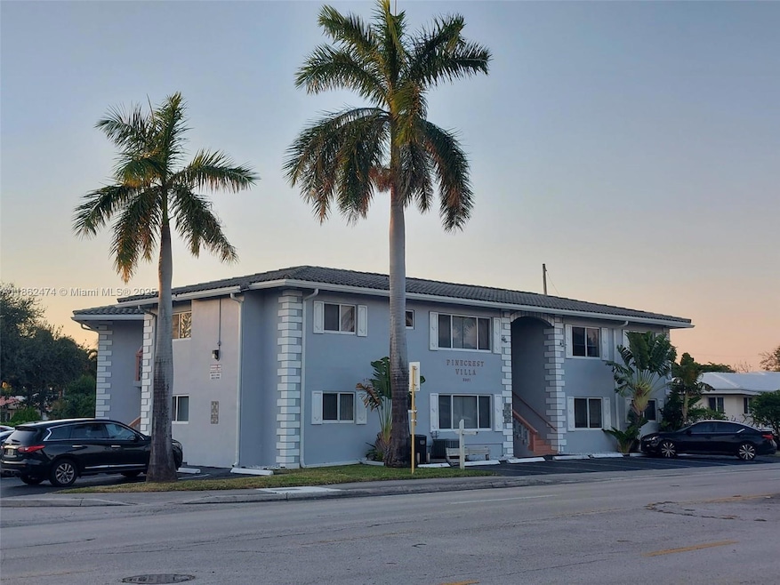 5801 NE 18th Ave unit 2, Fort Lauderdale, FL 33334 - photo 1