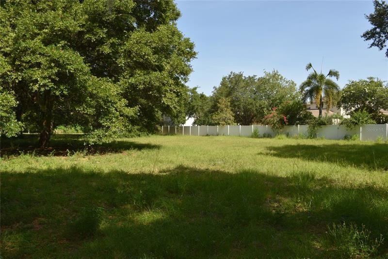 Exterior Front - 905 W Story Rd. - Lot view - Almo