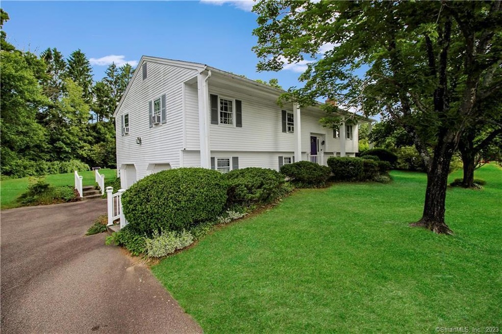 13 Kingswood Dr, North Stonington, CT 06359 - photo 1