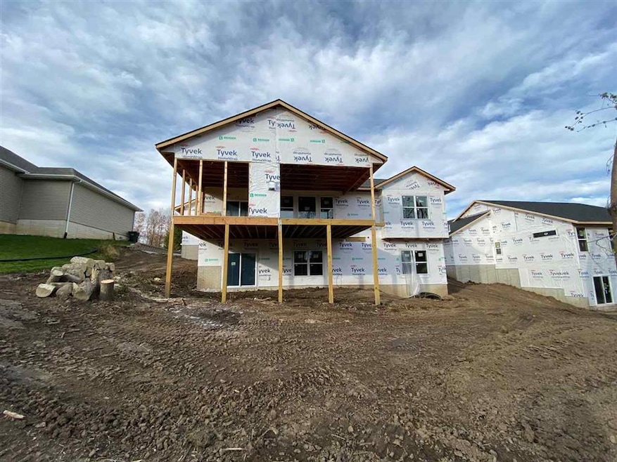 1901 Mary Beth Ave NW, Cedar Rapids, IA 52405 - photo 1