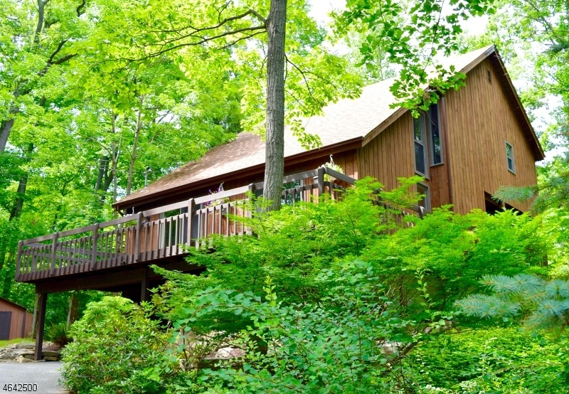 59 Sleepy Hollow Rd, Byram Township, NJ 07821 - photo 1