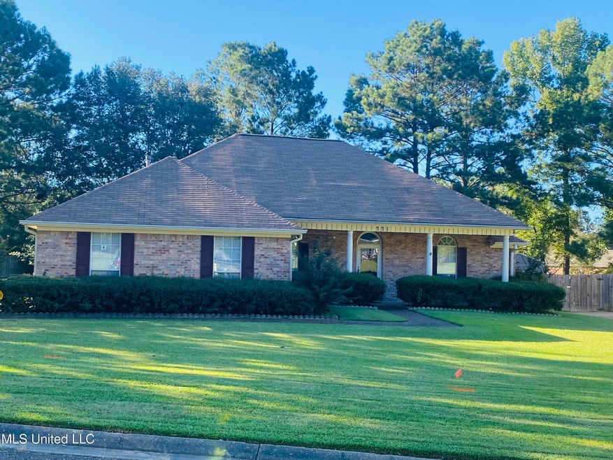 771 Highpoint Dr, Byram, MS 39272 - photo 1